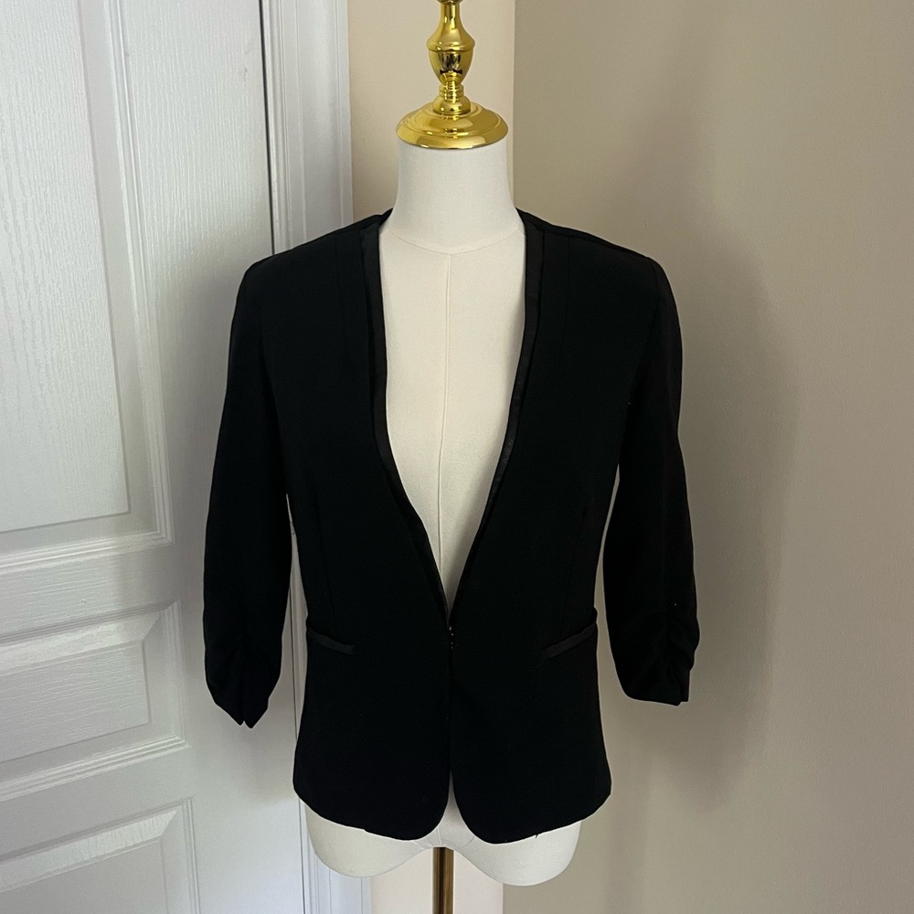 🔵 BCX Blazer - Picture 1 of 4